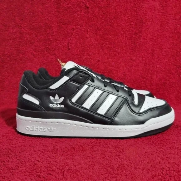 Adidas Men’s Forum Low CL “Core Black/White” Leather Shoes - Picture 6 of 14